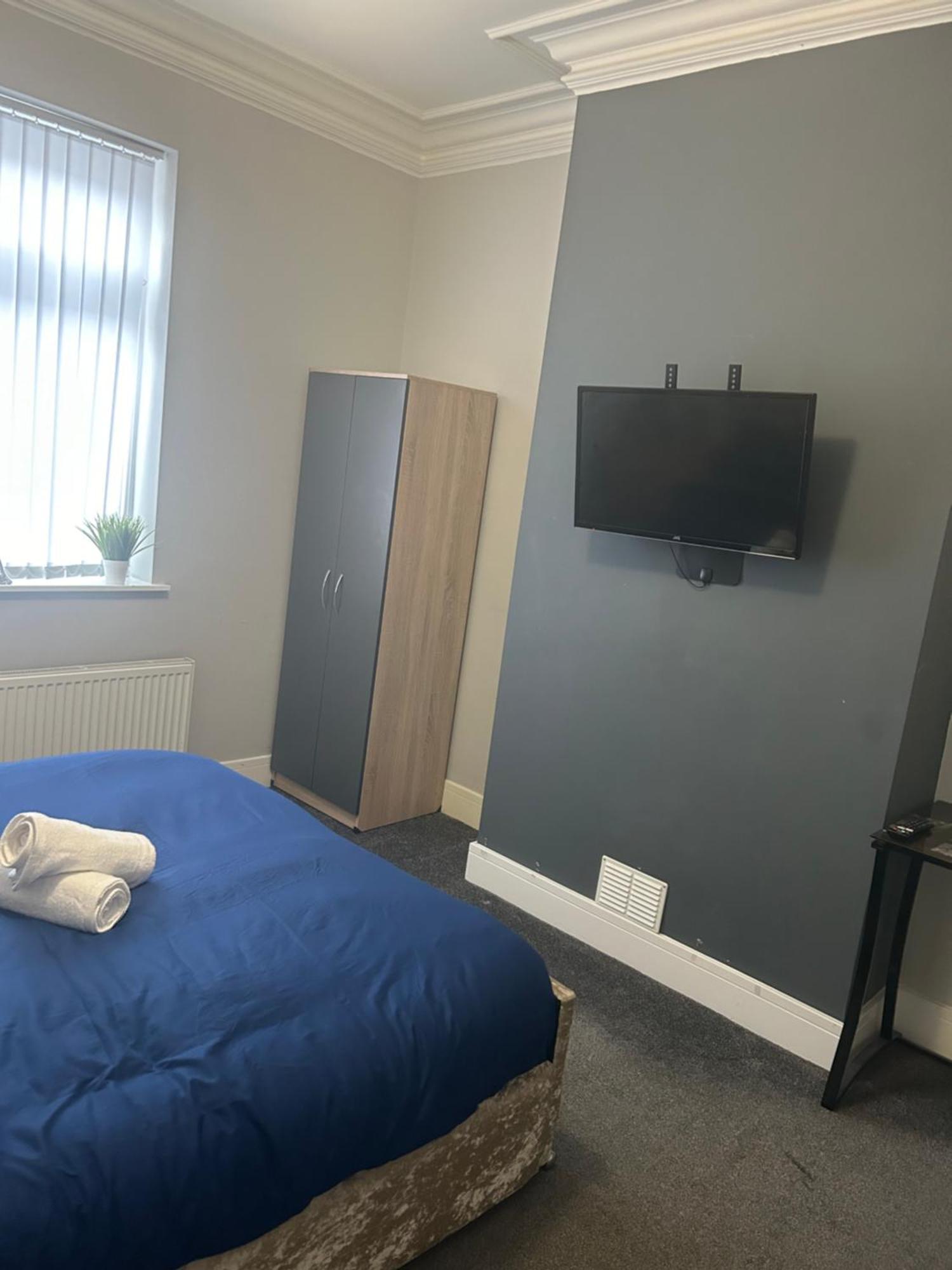 Brunswick Place 1 Bed and Breakfast Stoke-on-Trent Exteriör bild
